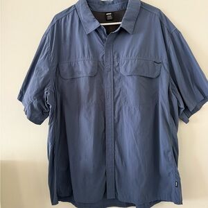 REI Men's Short Sleeve Blue Adventure Shirt